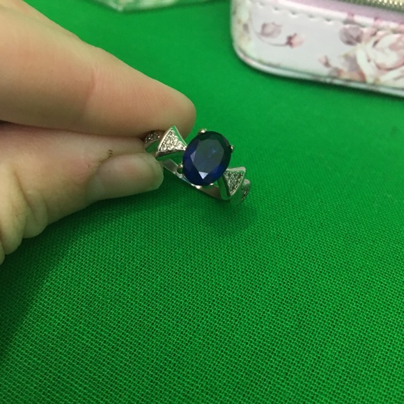 Accent Fashion Rings - Picture 3 of 8